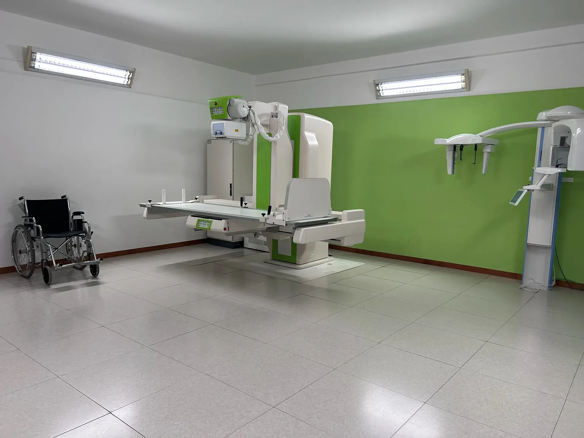 Sala radiologia digitale Fujifilm DR-art — Imago X Ray Cerignola